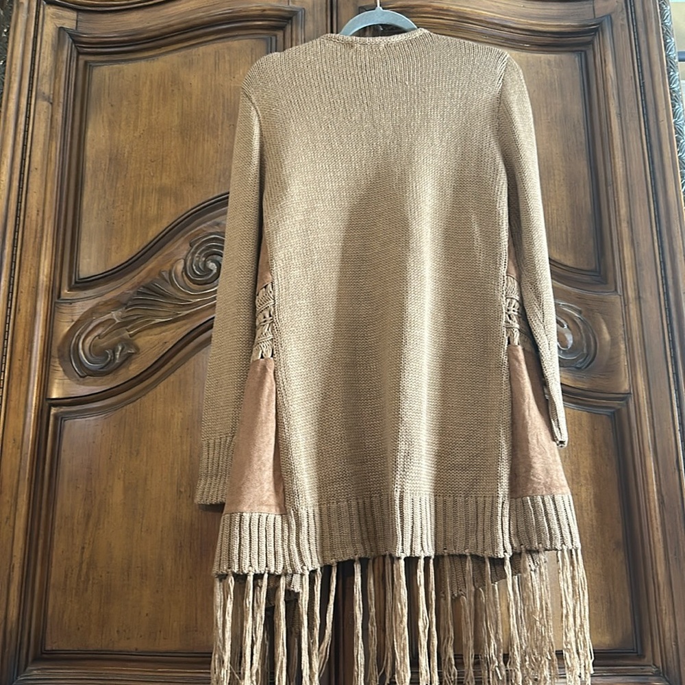 NEW Venus Trending Faux Suede Crochet Fringed Brown Women's Cardigan Sweater M - Picture 5 of 13